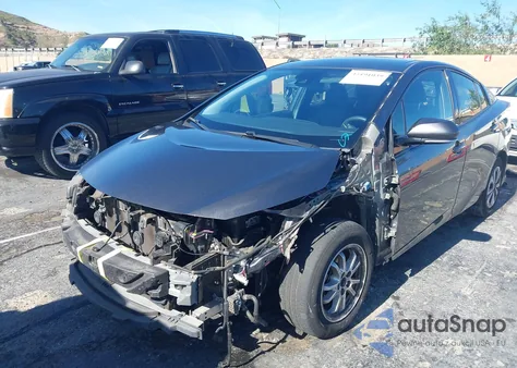 2017 Toyota Prius Prime Premium z USA, uszkodzony, nr VIN JTDKARFPXH3064832